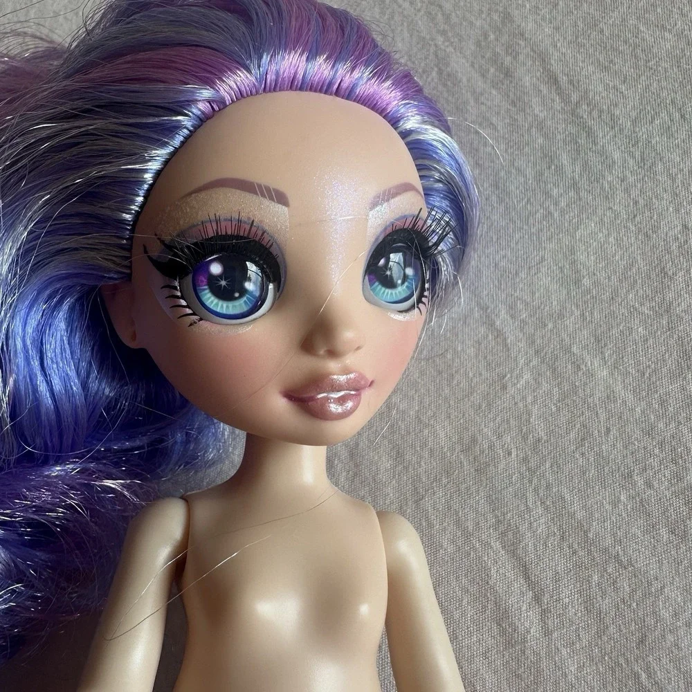 Rainbow High Winter Break Violet Willow Purple Articulated Fashion Nude Doll